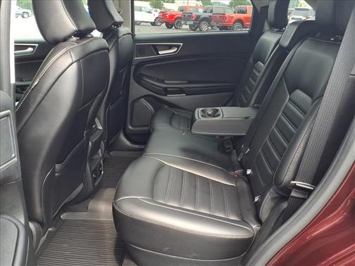 Burgundy 2024 Ford Edge SEL