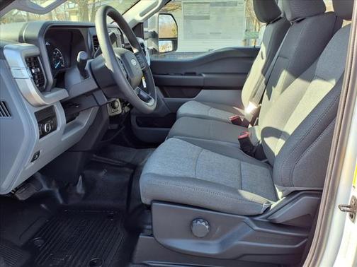 2025 Ford F-350 XL