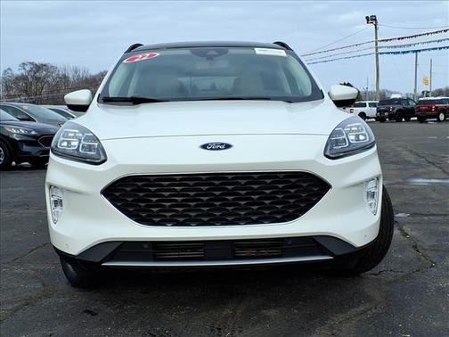 2022 Ford Escape Titanium