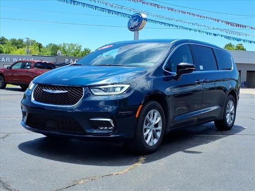 Blue 2025 Chrysler Pacifica Select