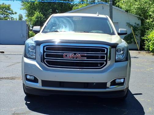 Tan 2017 GMC Yukon SLT
