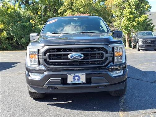 Agate Black 2022 Ford F-150 XLT