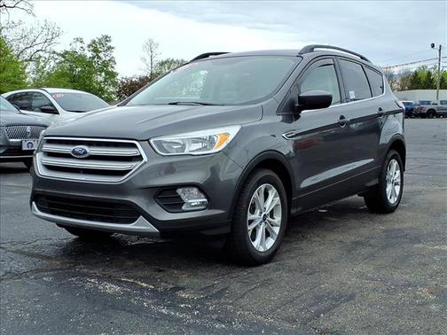 Magnetic 2018 Ford Escape SE