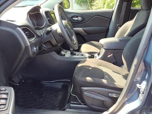 2021 Jeep Cherokee Latitude