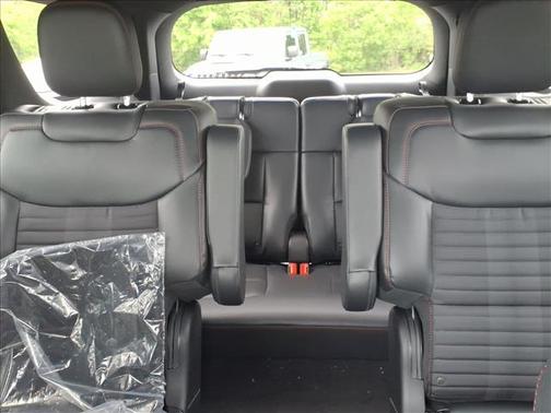 Carbonized Gray Metallic 2026 Ford Explorer ST-Line