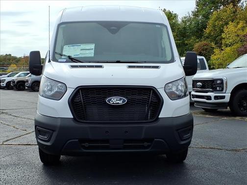 2026 Ford Transit-250