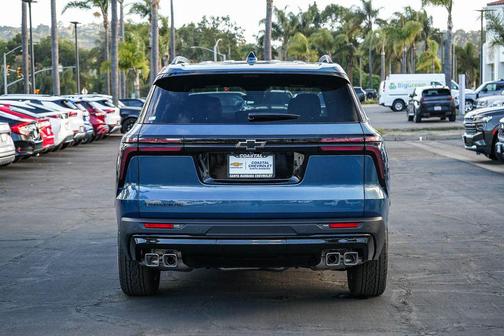 Lakeshore Blue Metallic 2026 Chevrolet Traverse LT