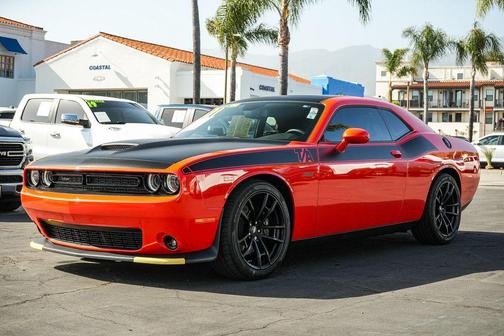 Go Mango 2021 Dodge Challenger R/T Scat Pack