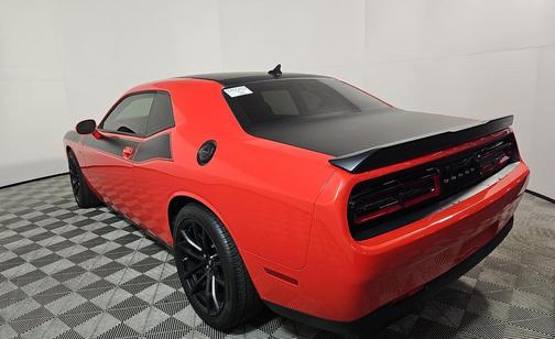 Go Mango 2021 Dodge Challenger R/T Scat Pack