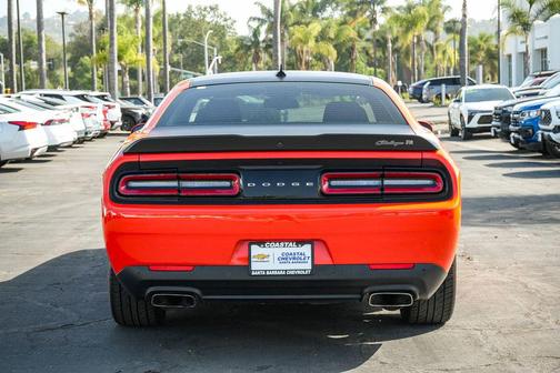 Go Mango 2021 Dodge Challenger R/T Scat Pack