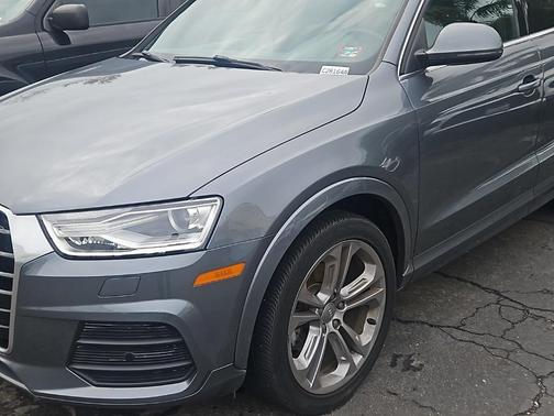 2017 Audi Q3 2.0T Premium Plus