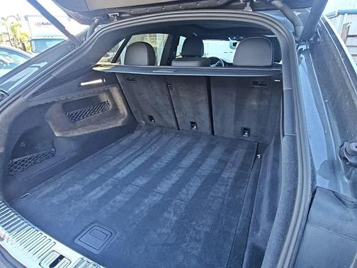 2021 Audi Q8 55 Premium Plus