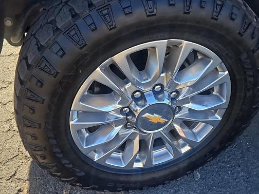 2022 Chevrolet Silverado 3500 High Country