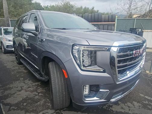 2021 GMC Yukon SLT