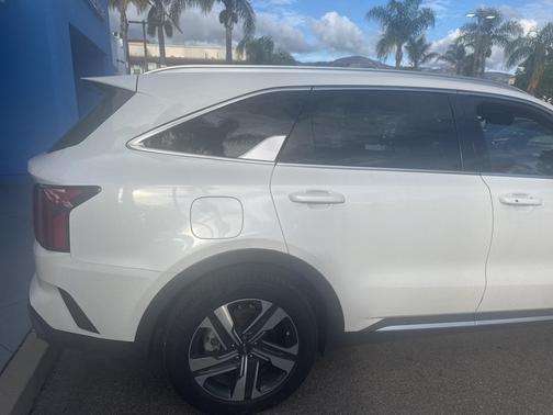 2023 Kia Sorento Plug-In Hybrid SX Prestige
