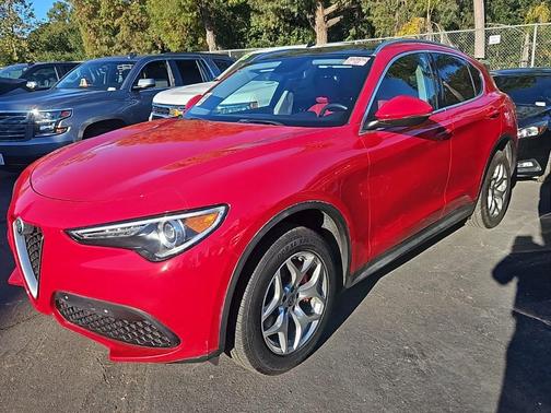 2019 Alfa Romeo Stelvio Base