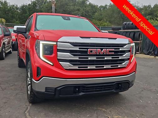 2023 GMC Sierra 1500 SLE