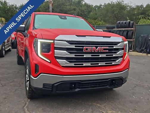 2023 GMC Sierra 1500 SLE