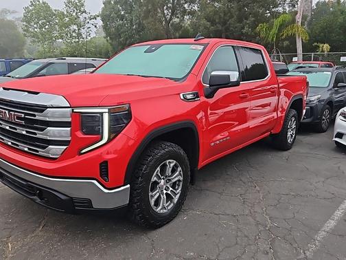 2023 GMC Sierra 1500 SLE