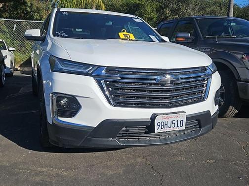 2022 Chevrolet Traverse LT Cloth