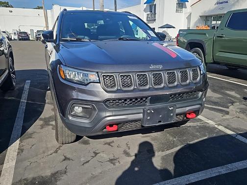 2023 Jeep Compass Trailhawk