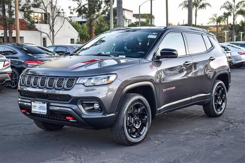 2023 Jeep Compass Trailhawk