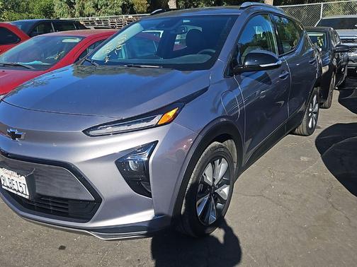 2023 Chevrolet Bolt EUV FWD LT