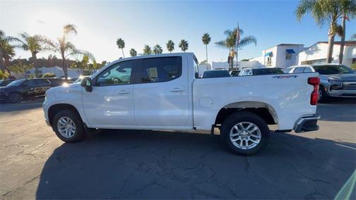 Summit White 2025 Chevrolet Silverado 1500 LT