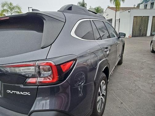 Magnetite Gray Metallic 2024 Subaru Outback Premium