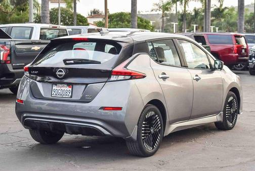 2023 Nissan Leaf SV PLUS 60 kWh