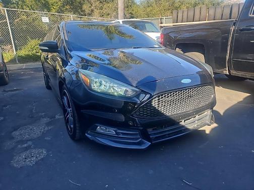 2018 Ford Focus ST ST