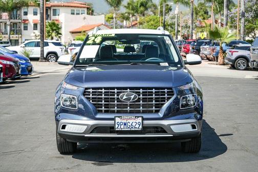 Denim w/White Roof 2024 Hyundai VENUE Limited