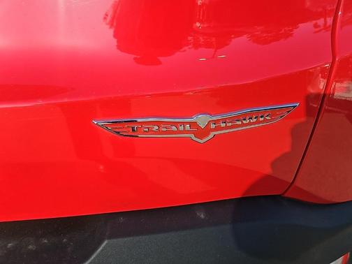 2023 Jeep Renegade Trailhawk