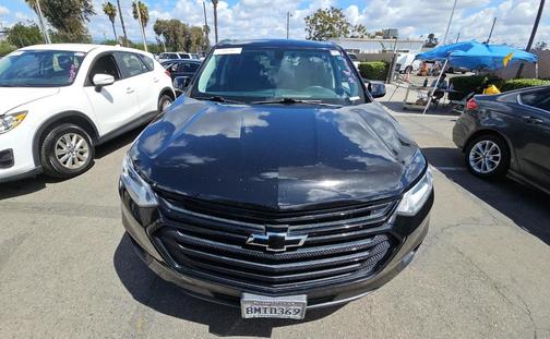 Mosaic Black Metallic 2020 Chevrolet Traverse LS