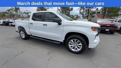 2025 Chevrolet Silverado 1500 Custom