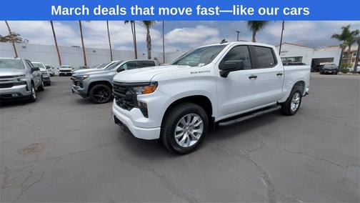 2025 Chevrolet Silverado 1500 Custom