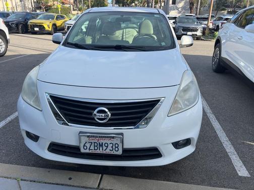 2012 Nissan Versa 1.6 S