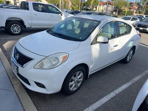 2012 Nissan Versa 1.6 S
