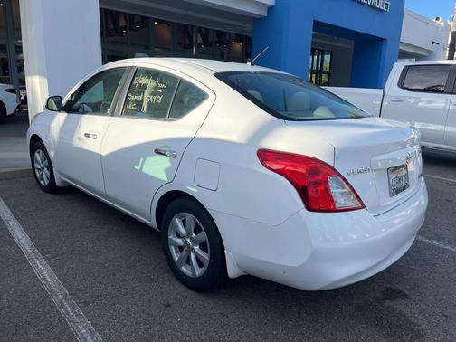 2012 Nissan Versa 1.6 S