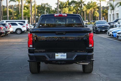 Black 2026 Chevrolet Colorado Z71
