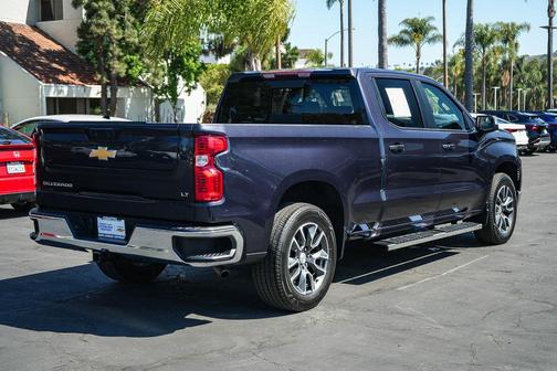 Dark Ash Metallic 2024 Chevrolet Silverado 1500 LT