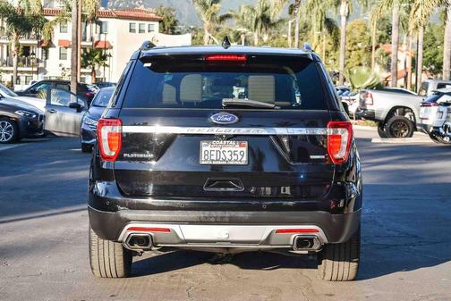 2017 Ford Explorer Platinum