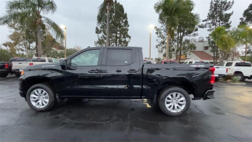 2025 Chevrolet Silverado 1500 Custom