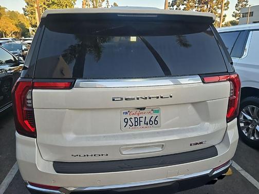 2025 GMC Yukon XL Denali