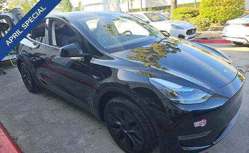 2024 Tesla Model Y Long Range Single Motor Rear-Wheel Drive