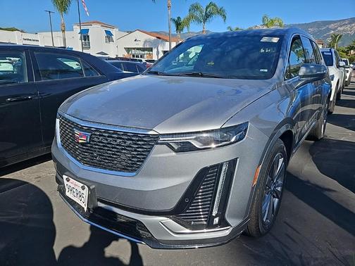 2025 Cadillac XT6 Premium Luxury FWD