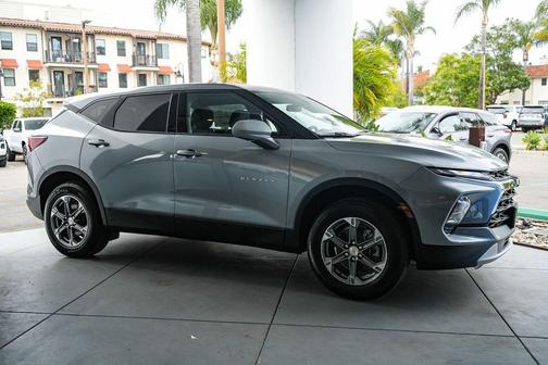Sterling Gray Metallic 2026 Chevrolet Blazer 2LT