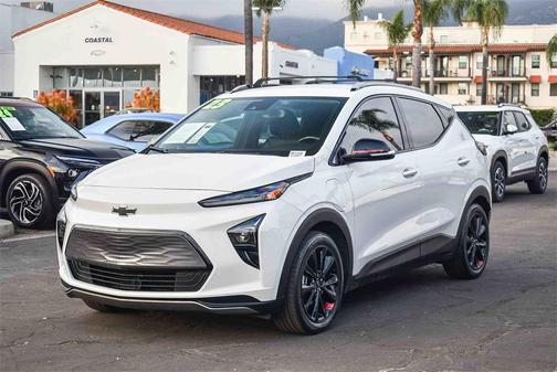 2023 Chevrolet Bolt EUV FWD LT