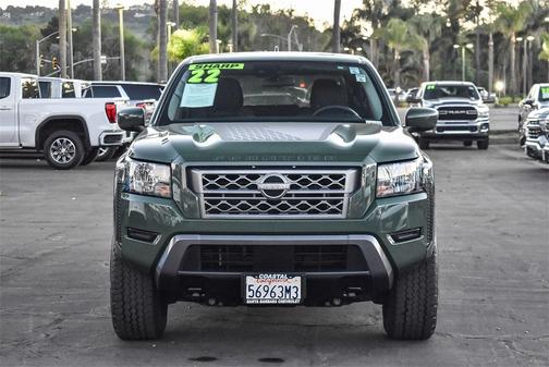 2022 Nissan Frontier SV