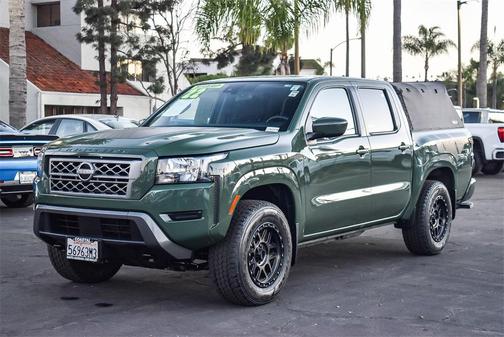 2022 Nissan Frontier SV